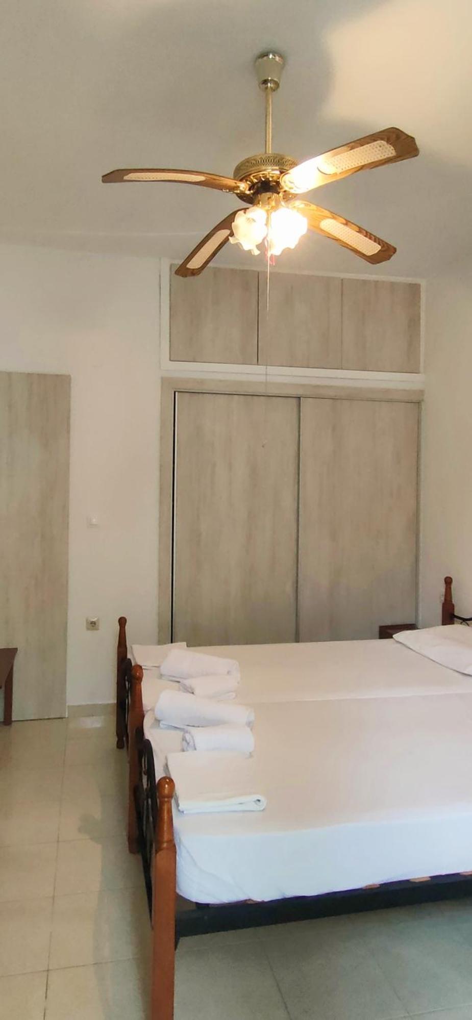 Cleopatra'S House Apartments 阿彻奇洛斯 外观 照片